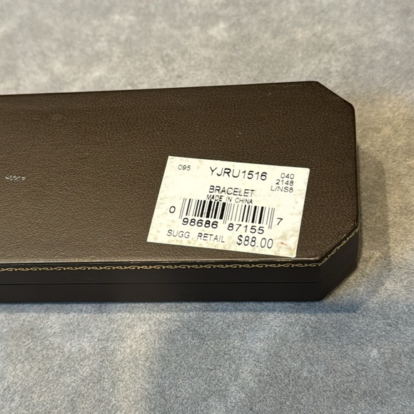 👑🎀Silver Juicy couture limited edition charm bracelet!🎀👑 - Picture 6 of 6